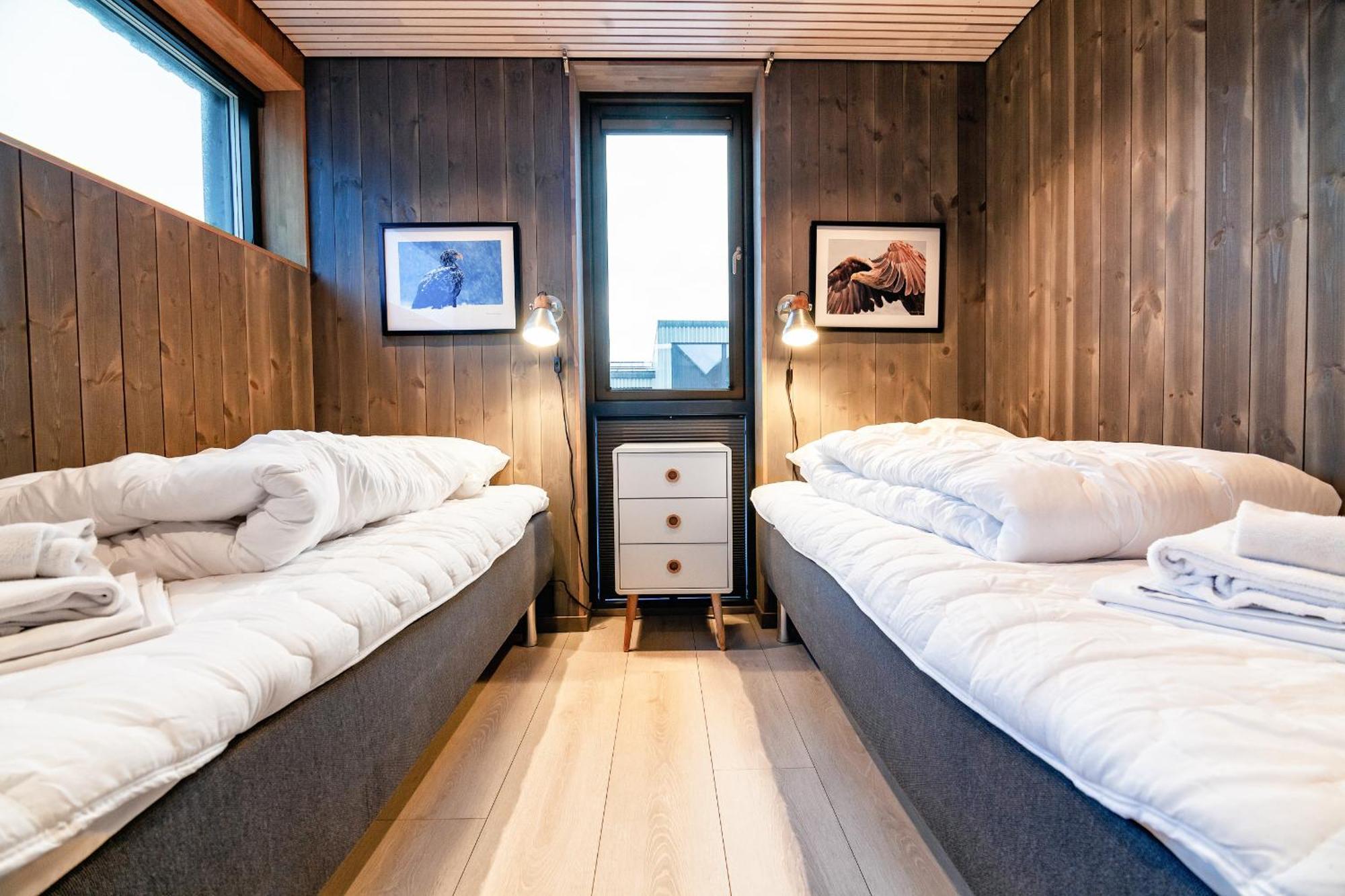 Rorbuleilighet Lysoysundet 1G Henningsvaer Exterior photo